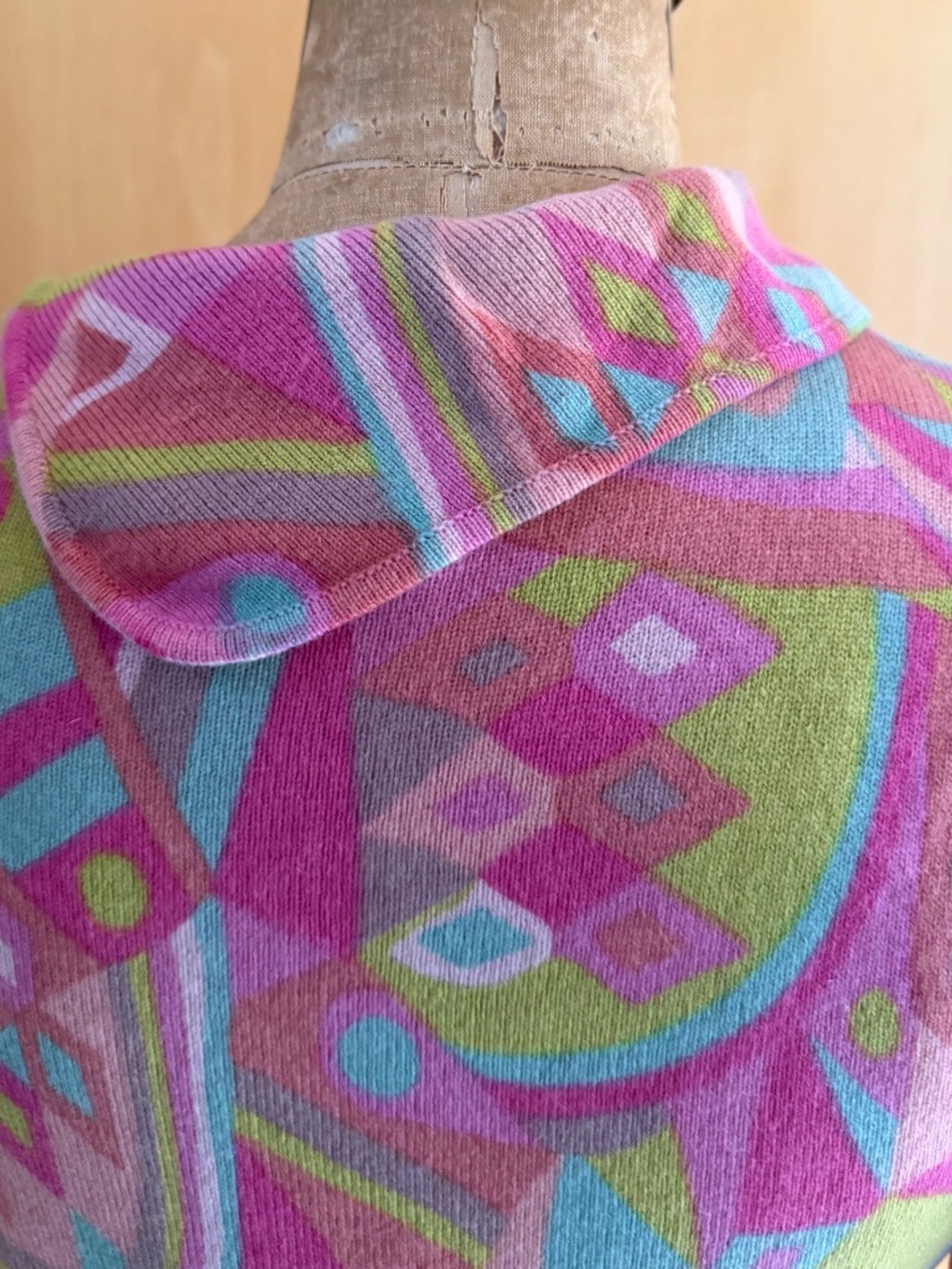 100% Cashmere Vintage Cynthia Steffe Sweater - Picture 6 of 7